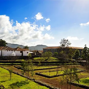 https://senorio-del-valle.tenerifehoteles.net